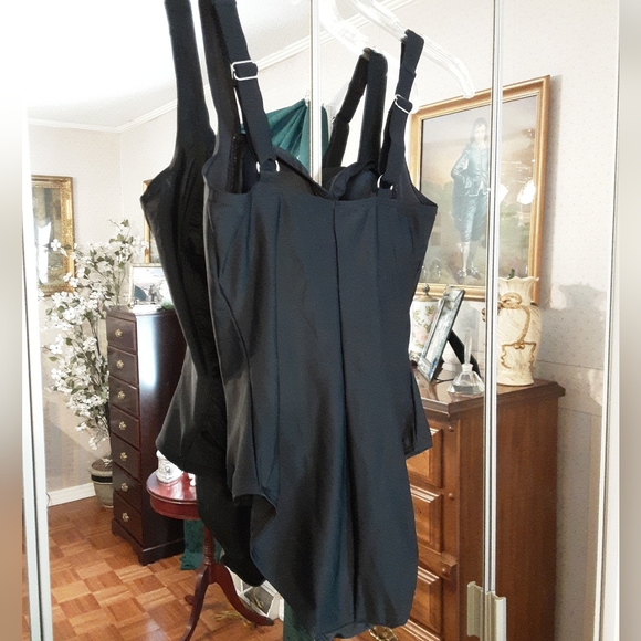 NEW/W/TAGS Mycoco Tummy Control ONEPIECE BLACK SWIMSUIT SIZE 6 - Picture 3 of 16